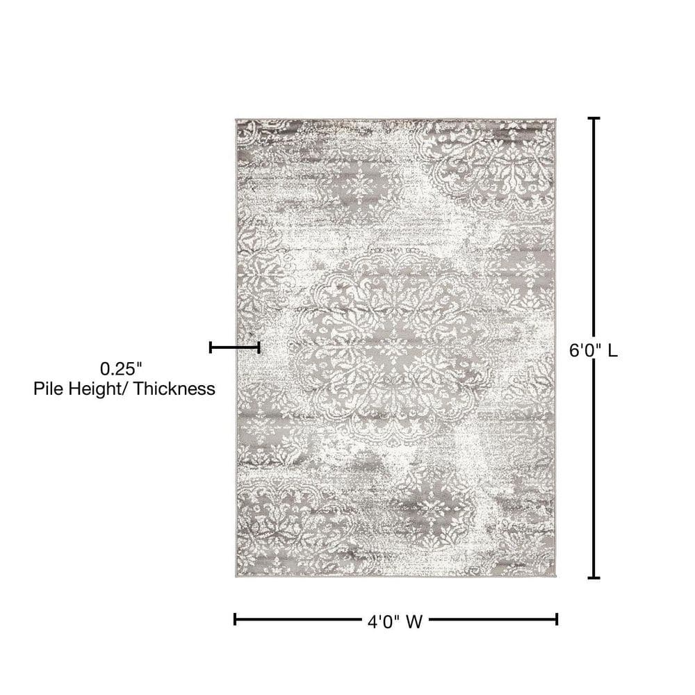 Grand Sofia Gray & Ivory 4'1" x 6'1" Rectangular Easy-Care Rug