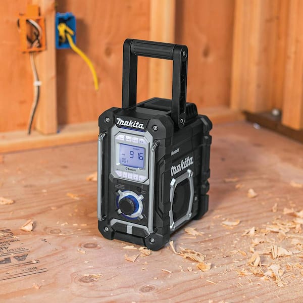 Makita 18V LXT Lithium-Ion Cordless Bluetooth Job Site Radio with