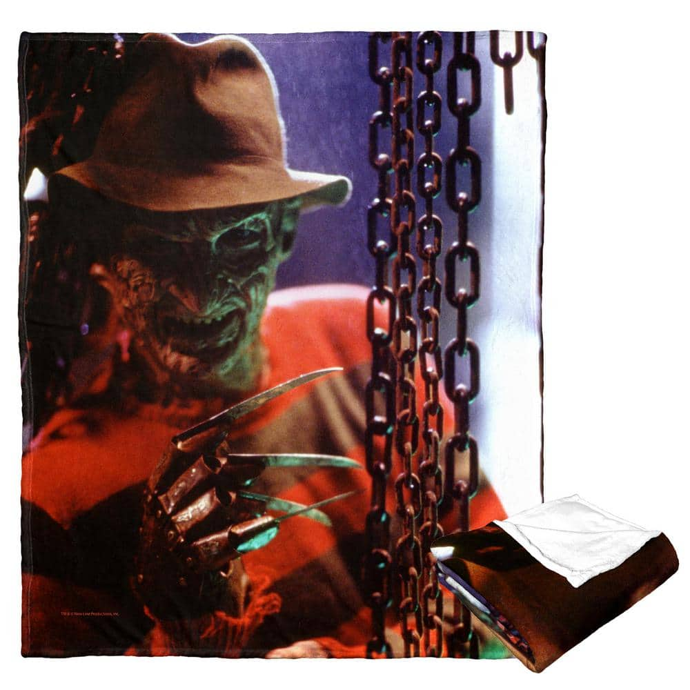 THE NORTHWEST GROUP A Nightmare On Elm Street Silk Touch Multi-Colored Throw Blanket Game Of Thronescha