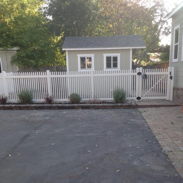 Weatherables Hartford 4 ft. W x 3 ft. H White Vinyl Picket Fence Gate