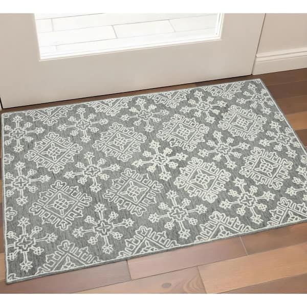 2 ft. x 3 ft. Gray and Beige Wool Oriental Hand Hooked Area Rug
