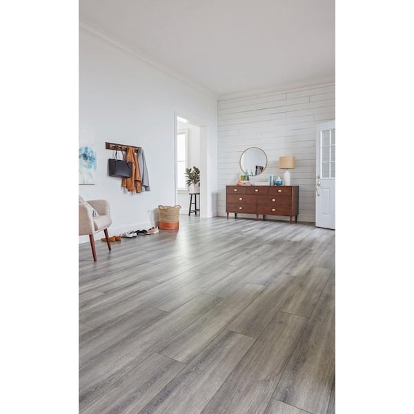Home Decorators Collection Disher Oak 8mm Thick X 8 03 In Wide 47 64 Length Laminate Flooring 21 26 Sq Ft Case 360831 23546 The Depot Home Decorators Collection Disher Oak