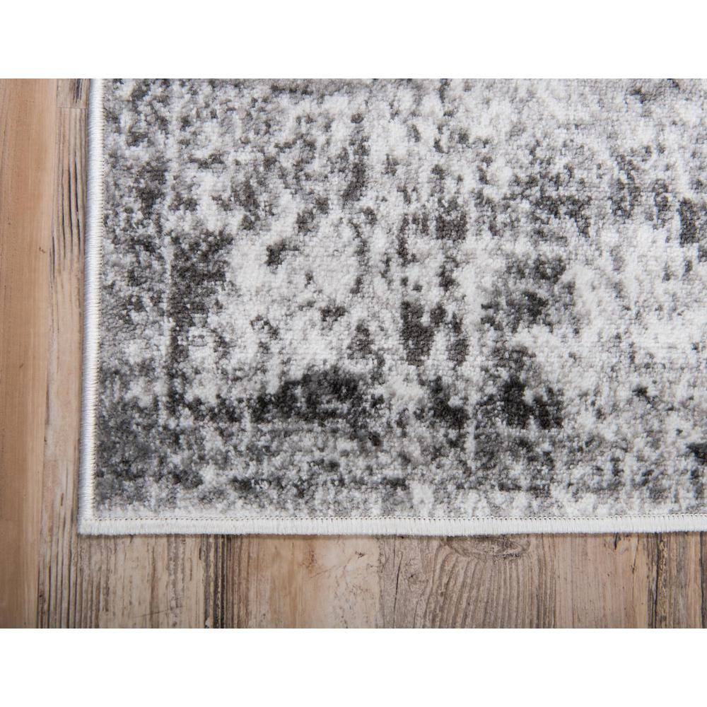 Sofia Casino Gray Synthetic 3' 3" x 5' 3" Indoor Area Rug