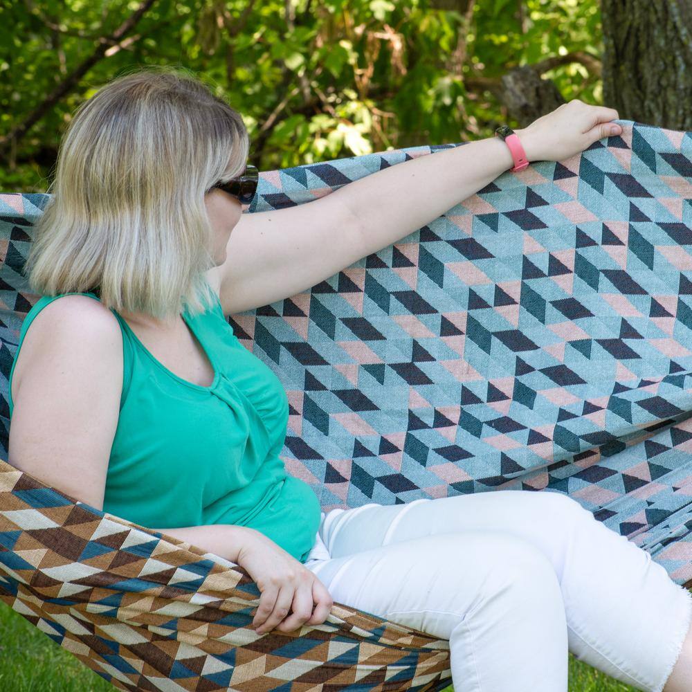 Sunnydaze Geometric Jumble Double Hammock in Polyester and Cotton