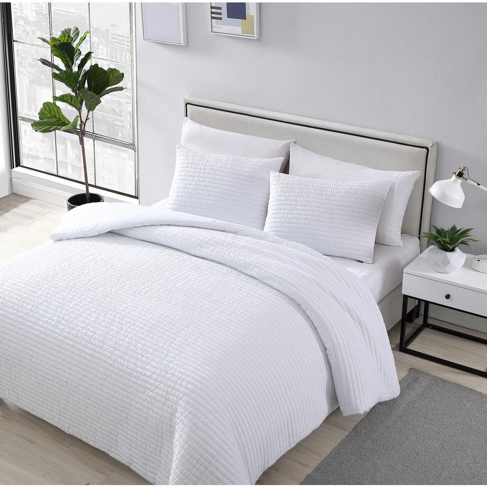 The Nesting Company Palm 3 Piece Comforter Set - White - King