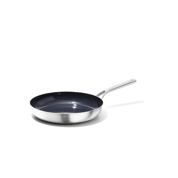 https://images.thdstatic.com/productImages/532227a5-f631-4c45-ad3c-78a280da162e/svn/stainless-steel-oxo-skillets-cc005883-001-64_600.jpg