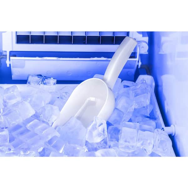 https://images.thdstatic.com/productImages/53253f19-9fae-4455-ad1a-eb5029f80764/svn/stainless-steel-maxx-ice-commercial-ice-makers-mim50-or-1f_600.jpg