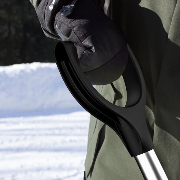 Era Arctic Titan Pro-Series 40in. Plastic Handle with 28in