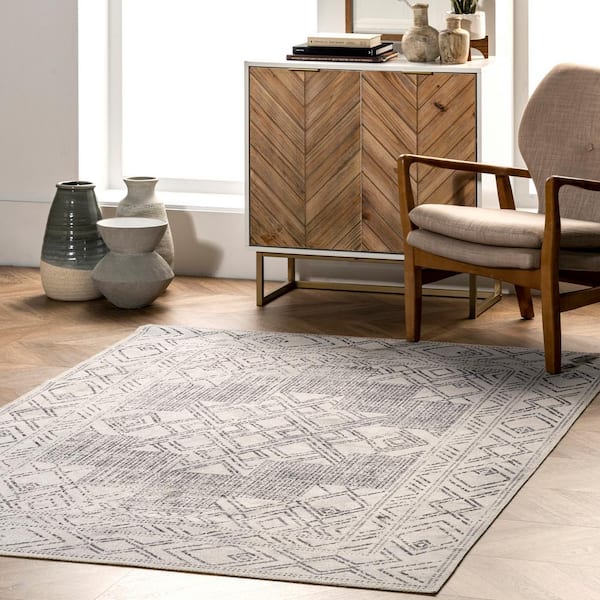 Mia Transitional Geometric 5 ft. x 8 ft. Machine Washable Medallion High Traffic Living Room Area Rug