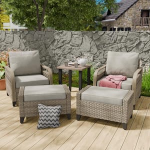 5-Piece Brown Wicker Outdoor Conversation Set Patio Lounge Chair Set with Gray Cushions, Ottomans and Side Table