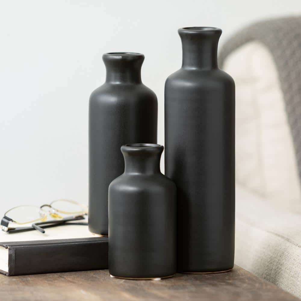 Modern Matte Black Ceramic Vase Trio for Elegant Table Decor