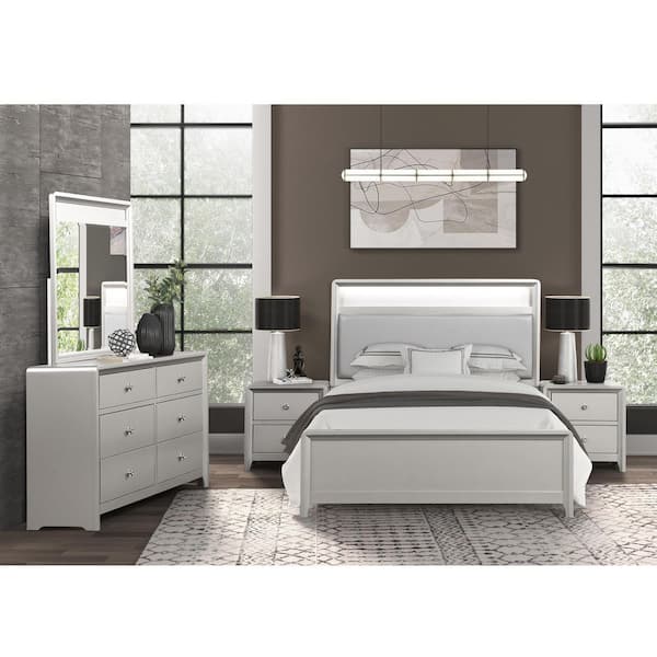 Furniture of America Alwin 5-Piece Champagne Wood Frame King Panel Bedroom Set with LED on Bookcase Headboard and USB Ports on Both Sides