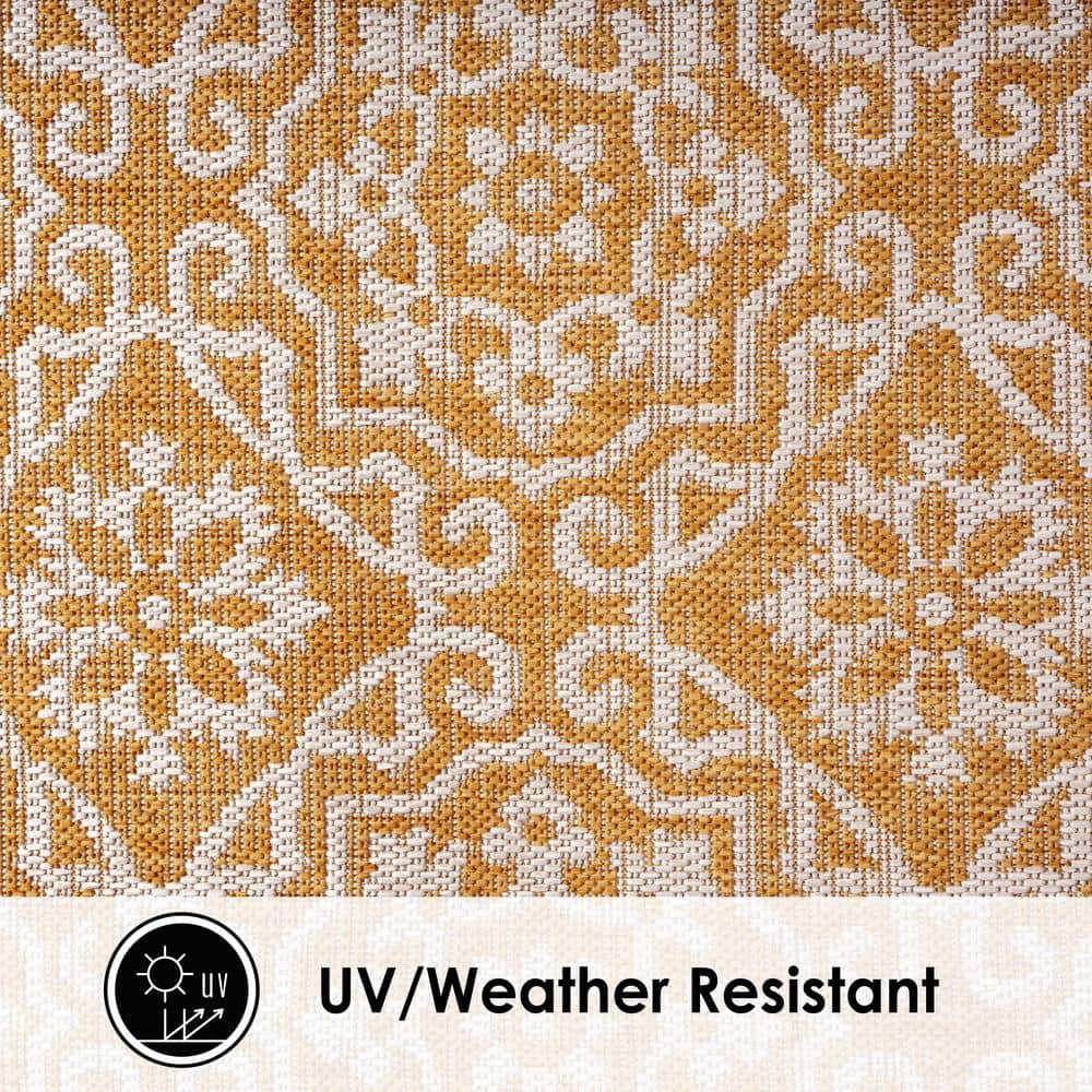 Yellow and White Geometric Synthetic 6' x 9' Rectangular Rug