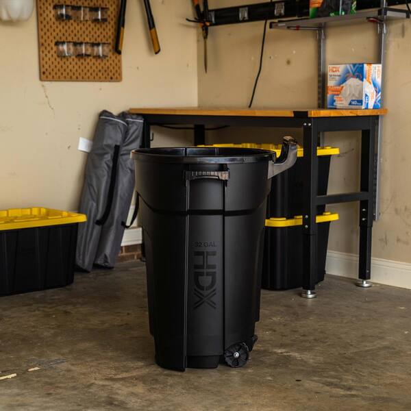 HDX 32 gal. Black Heavy Duty Outdoor Trash Can with Wheels and