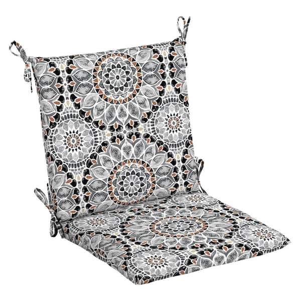 Hampton Bay 20 in. x 20 in. Outdoor Mid Back Dining Chair Cushion in Large Medallion (2-Pack)