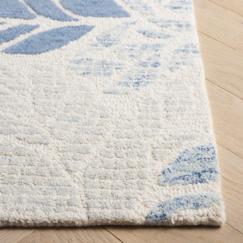 Ivory and Blue Floral Hand Tufted Wool Rug, 3' x 5'