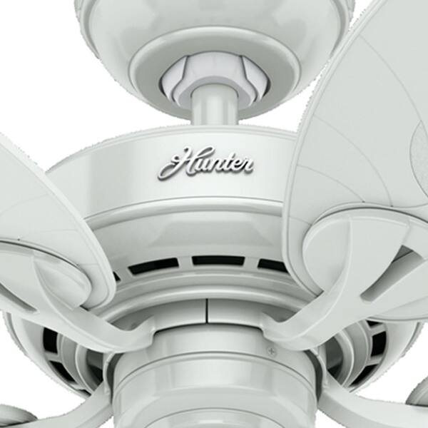 Hunter - Bayview 54 in. Indoor/Outdoor White Ceiling Fan For Patios or Bedrooms