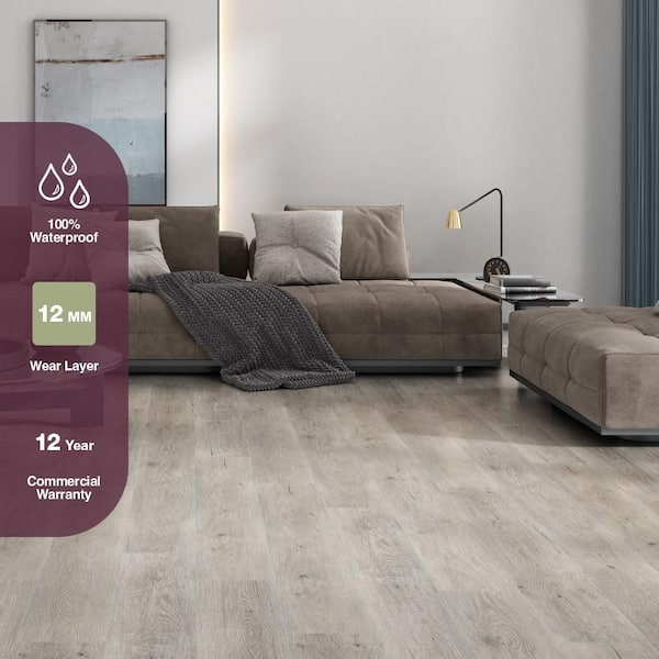 Simsbury Glen Oak 12 mm T x 8.03in W Waterproof Laminate Wood Flooring (15.9 sqft/case)
