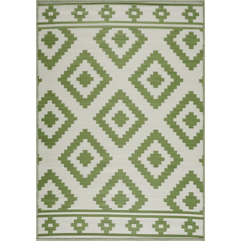 Milan Green and Crème Reversible Synthetic Outdoor Rug 5' x 7'