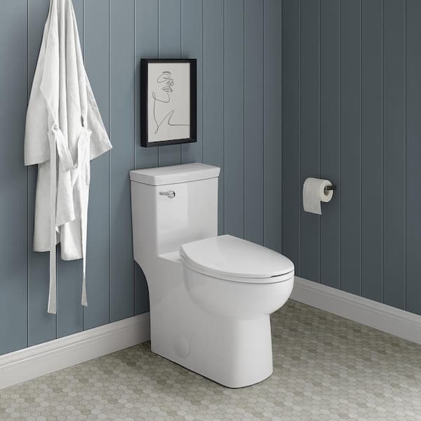 Swiss Madison Classe 1-Piece 1.28 GPF Single Flush Handle Elongated Toilet in White Seat Included