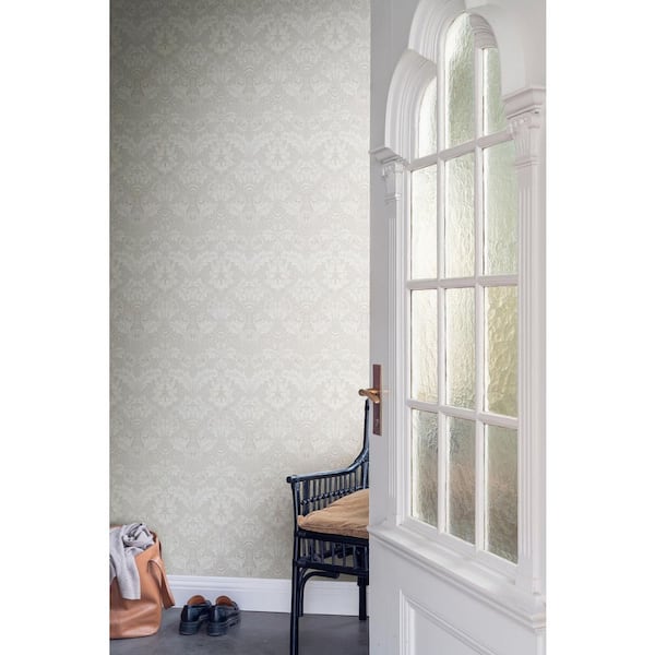 White Myrtle Floral Ogee Wallpaper