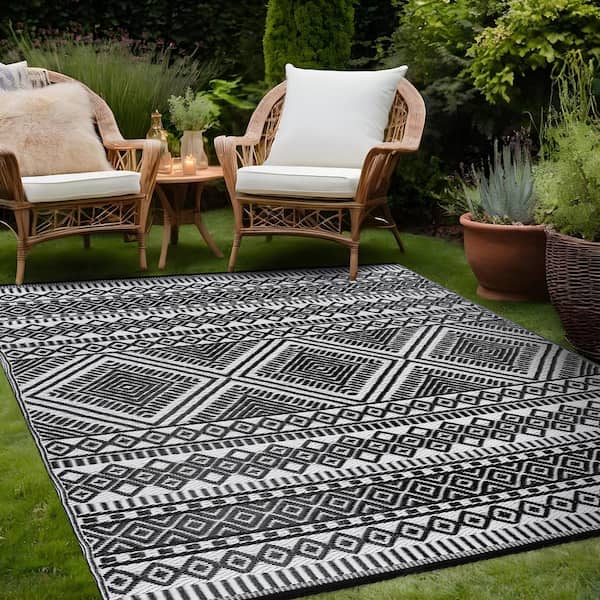 Beverly Rug 6 X 9 Black White Lightweight Moroccan Reversible Plastic Indoor Outdoor Area Rug HD ODR20845 6X9