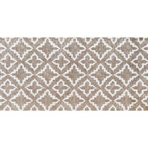 Maltese Sand Sand Tan White 2 ft. 3 in. x 1 ft. 5 in. Small Mat Washable Floor Mat Area Rug