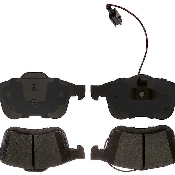 Disc Brake Pad Set 2015-2018 Ram ProMaster City 2.4L