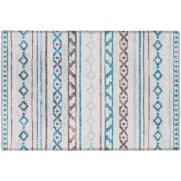 Yuma Grey 1 ft. 8 in. x 2 ft. 6 in. Geometric Indoor/Outdoor Washable Area Rug