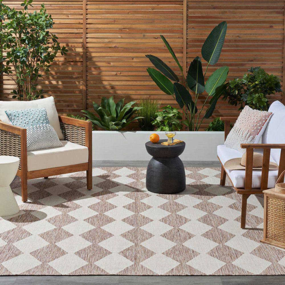 Beige Diamond Pattern Flat Woven Synthetic 8' x 10' Area Rug