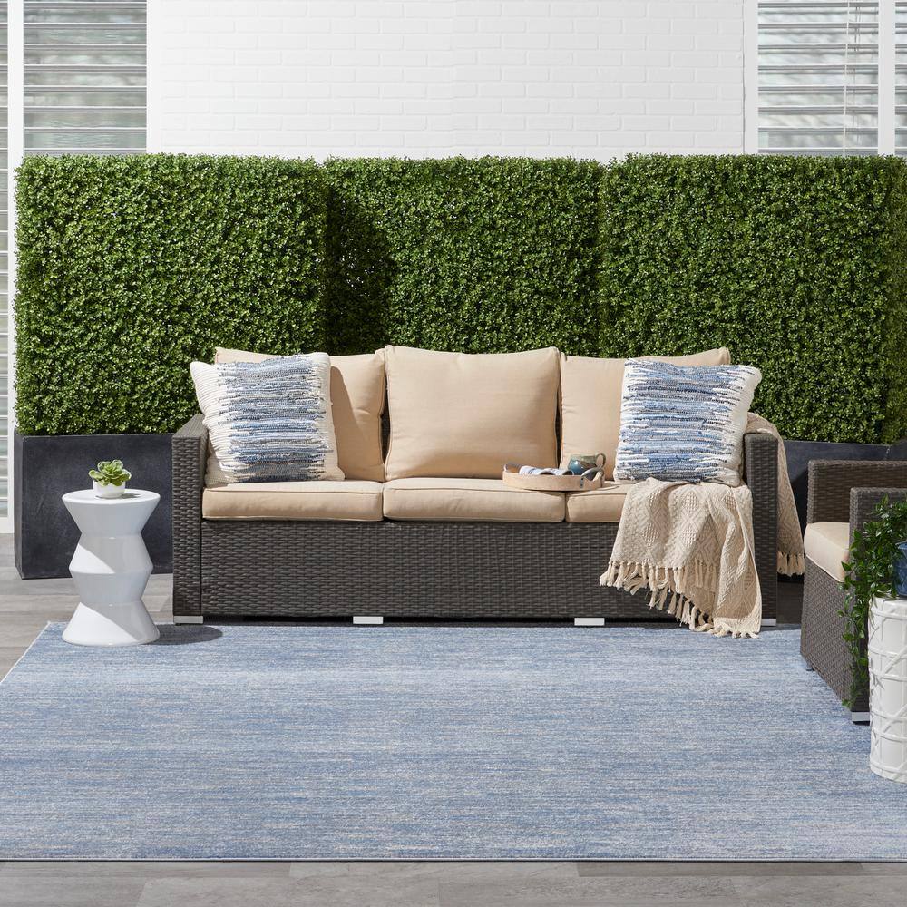 Square 9' Blue/Grey Synthetic Easy-Care Outdoor Rug