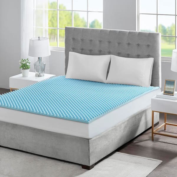 Full Soft All Season Reversible Hypoallergenic 1.5 in. Cooling Mattress Topper