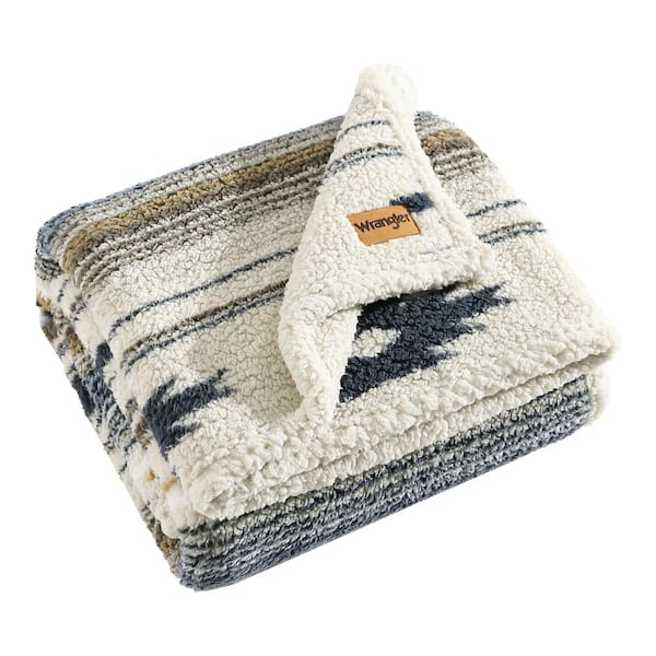 Wrangler Coyote Sands 1-Piece Brown/Navy Sherpa Polyester 50 x 60 Throw Blanket