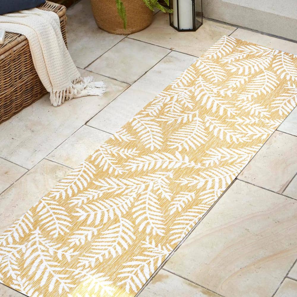 Nevis Yellow and Cream Floral Indoor/Outdoor Runner Rug