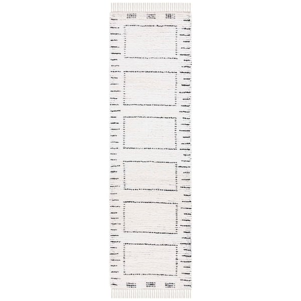 Casablanca 2 ft. x 8 ft. Ivory/Black Country Rectangle Runner Rug