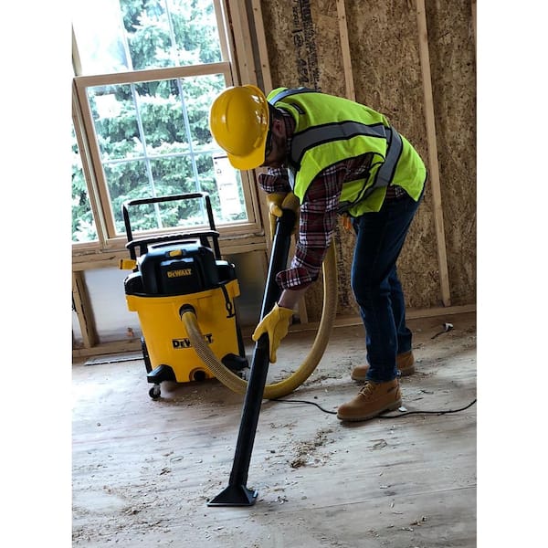 DEWALT 16 Gal. 6.5 HP Poly Wet/Dry Vacuum with Hose and