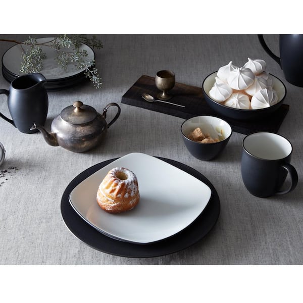 Colorwave Graphite 8.5 in. (Black) Stoneware Covered Butter Dishes