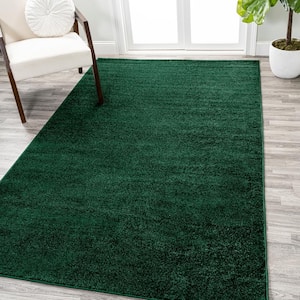 Haze Solid Low-Pile Emerald 6 ft. x 9 ft. Area Rug