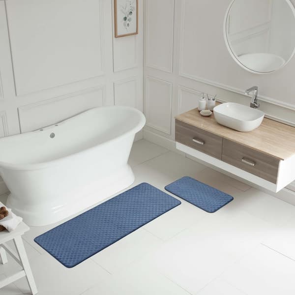 https://images.thdstatic.com/productImages/54111714-f5cf-5ae6-aa33-0dec9247eada/svn/marine-blue-creative-home-ideas-bathroom-rugs-bath-mats-ymb016103-31_600.jpg