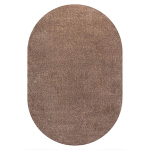 Haze Solid Low-Pile Brown 6 ft. x 9 ft. Oval Area Rug
