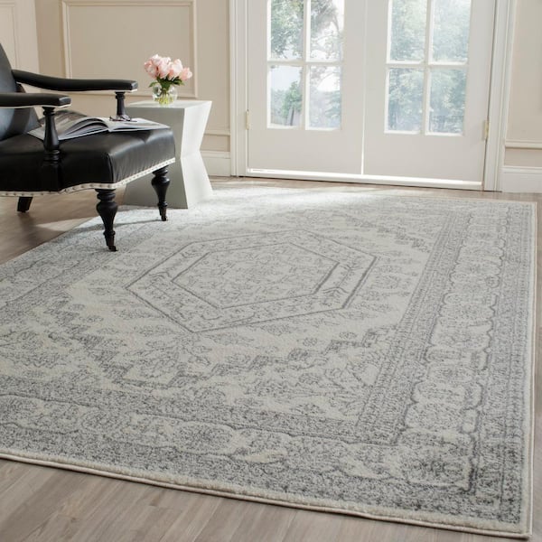 Adirondack Ivory/Silver 6 ft. x 6 ft. Border Medallion Square Area Rug