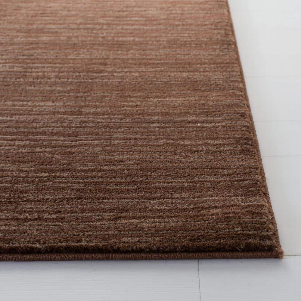 https://images.thdstatic.com/productImages/543b04d5-198b-4290-929b-d414de4a0adc/svn/brown-safavieh-area-rugs-vsn606e-7sq-c3_1000.jpg