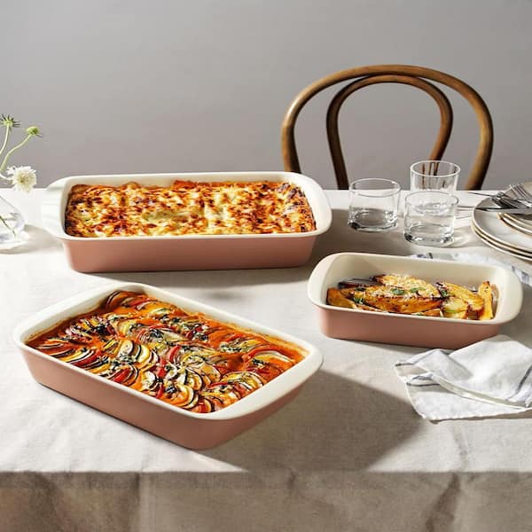 Numhew Casserole Dish