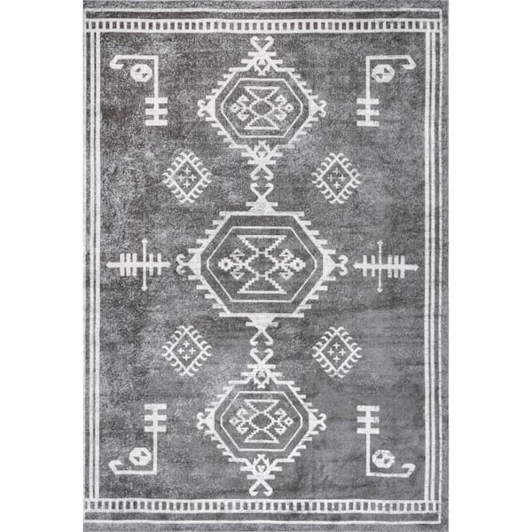 nuLOOM Kyleigh Machine Washable Dark Grey Doormat 3 ft. x 5 ft. Medallion Area Rug