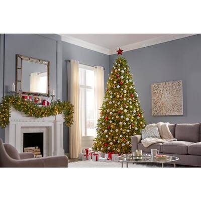 7.5 ft Dunhill Fir Pre-Lit Artificial Christmas Tree with 750 Warm White Mini Lights