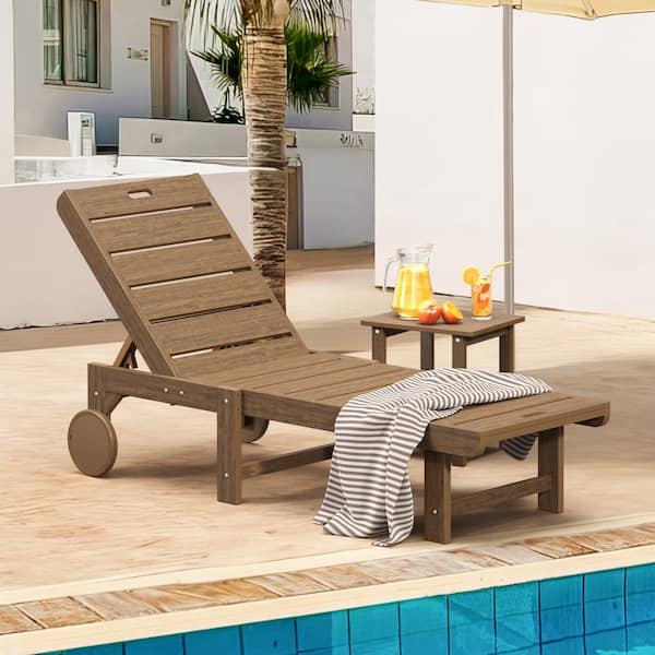 LUE BONA Heli Recycled Brown Patio Lounge Chair Plastic Stackable Outdoor Chaise Lounge Chair With Table