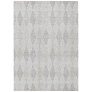 Chantille ACN561 Ivory 5 ft. x 7 ft. 6 in. Machine Washable Indoor/Outdoor Geometric Area Rug