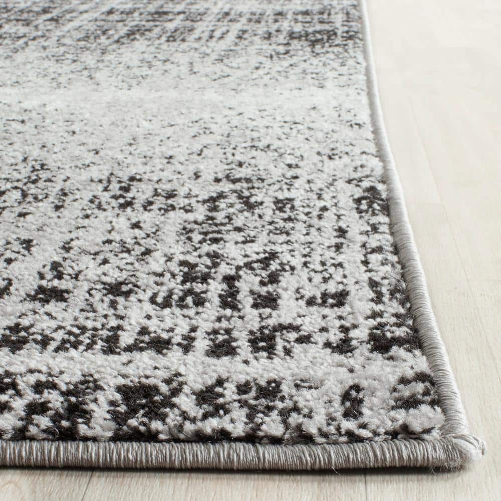 Adirondack Silver and Black 8' x 10' Synthetic Rectangular Area Rug