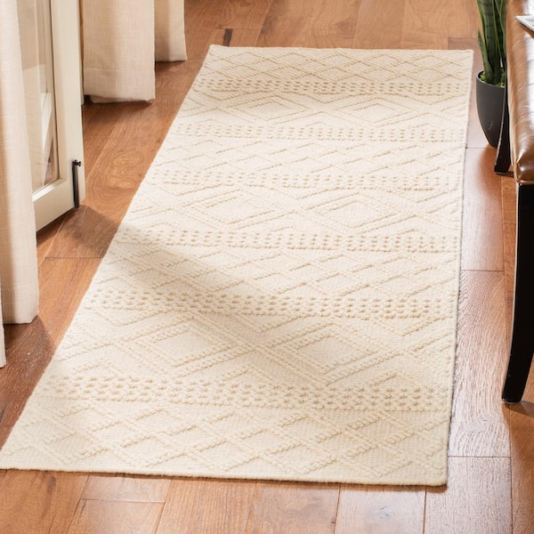 Vermont Ivory 2 ft. x 18 ft. Tribal Geometric Runner Rug