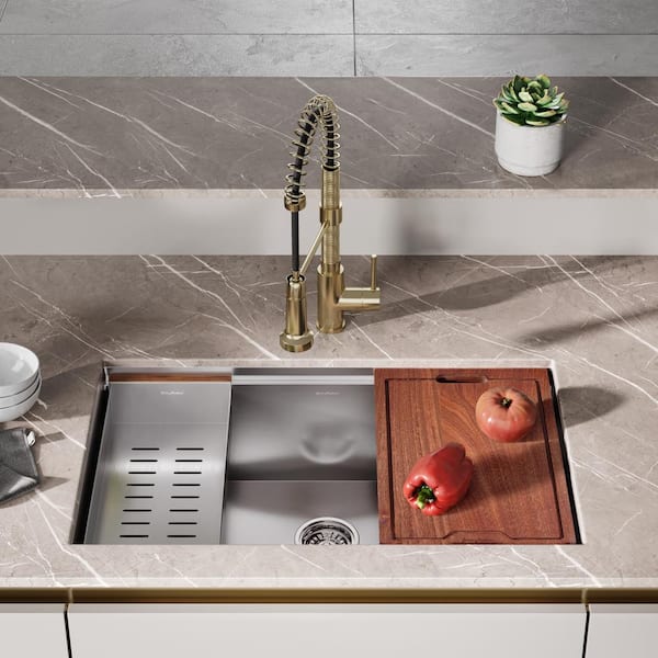 Swiss Madison Rivage Stainless Steel 32 in. Single Bowl Undermount Workstation Kitchen Sink